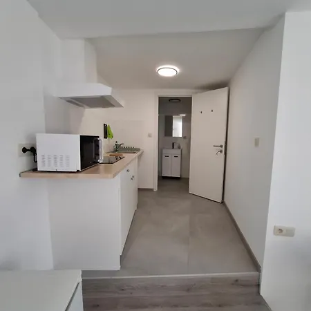 In Center アパート *